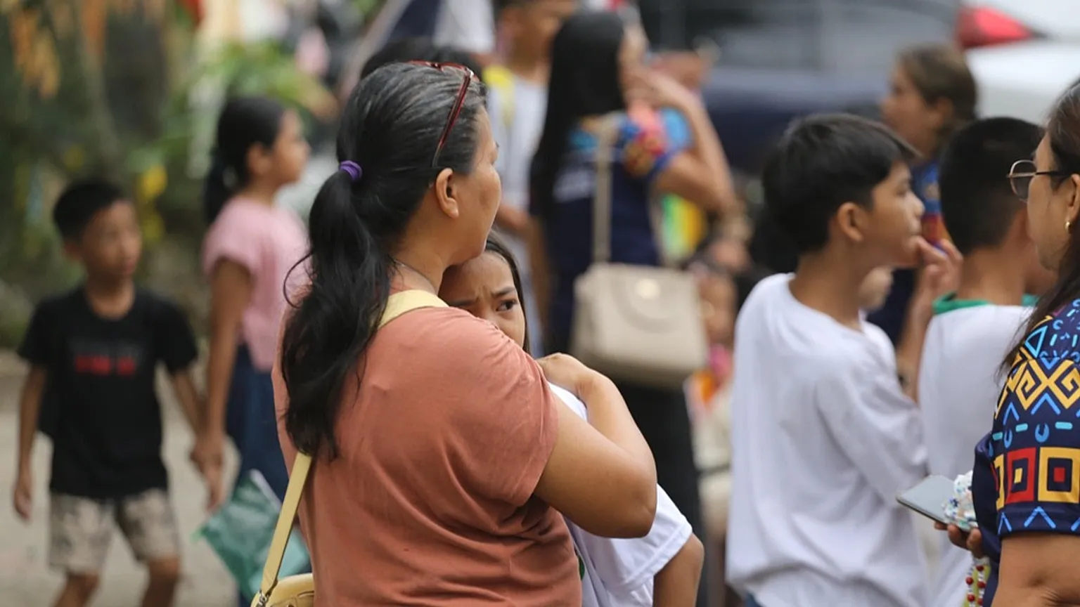 Tsunami Warning Issued After 7.6-Magnitude Quake Strikes Mindanao