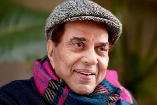 Dharmendra Dies at 89: Bollywood Legends Pay Tribute