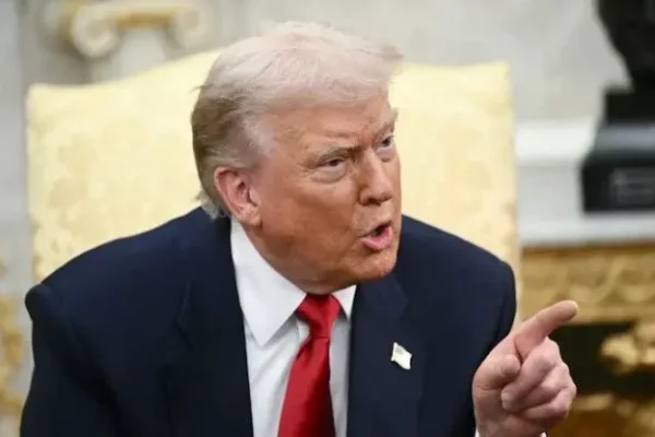 Trump reportedly made disparaging remarks about Somali immigrants, describing them in highly negative terms and claiming he did not want them to remain in the United States.