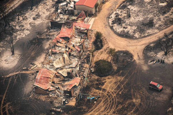 Deadly Bushfires Ravage South-East Australia, Homes Destroyed and Lives Lost